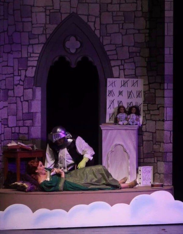  Shrek Set Rental pictures - Stagecraft Theatrical