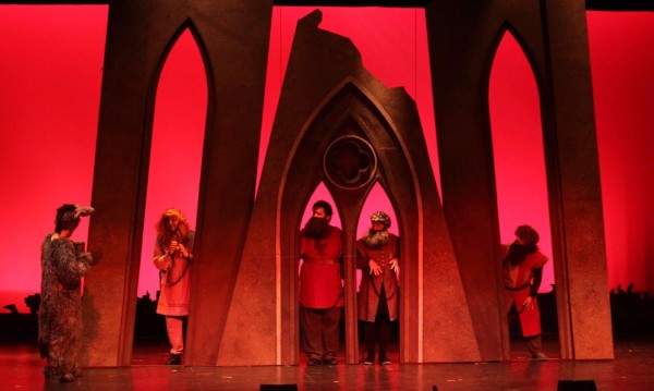  Shrek Set Rental pictures - Stagecraft Theatrical